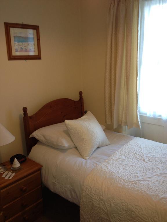 Arcadia Guest House Weymouth Ruang foto