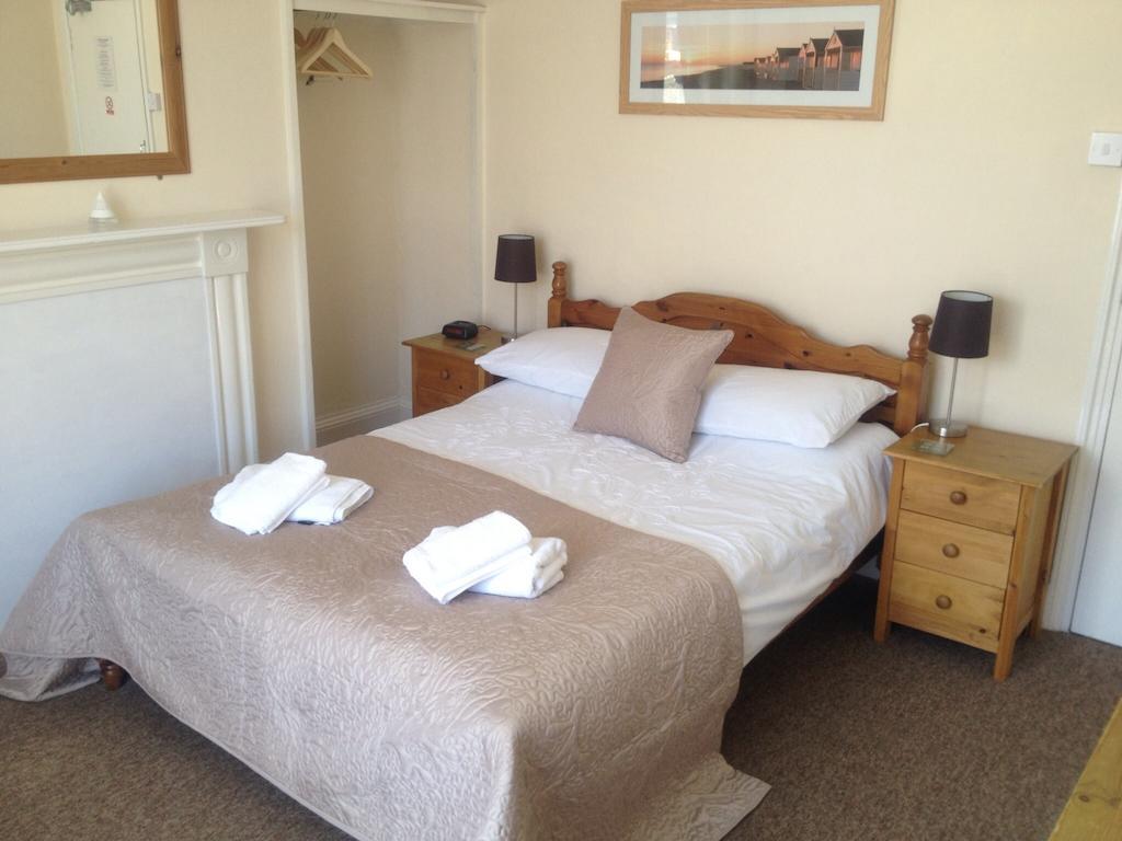 Arcadia Guest House Weymouth Bagian luar foto